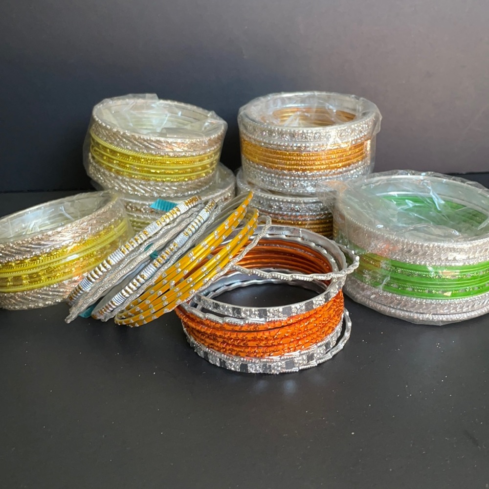7 New Unused Metal Childrens Bangle Bracelets Jewellery Kids Jewellery Gift
